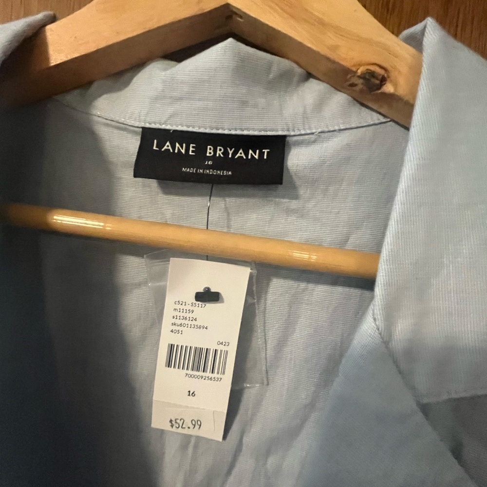 NWT Lane Bryant Sleeveless Blouse Wraparound Top Size 16 Light Blue Cotton 1x - Picture 3 of 7
